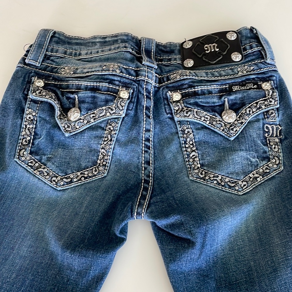 Miss Me Signature Skinny Jeans